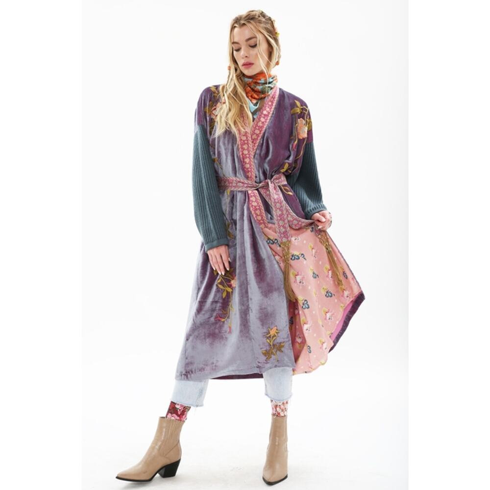 SOLD Aratta Grape Jam Size Large Something Magical Velvet Coat - Picture 2 of 8